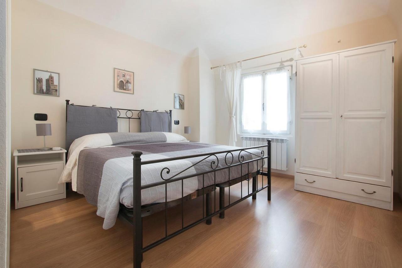 B&B Sotto Le Torri Albenga Kültér fotó