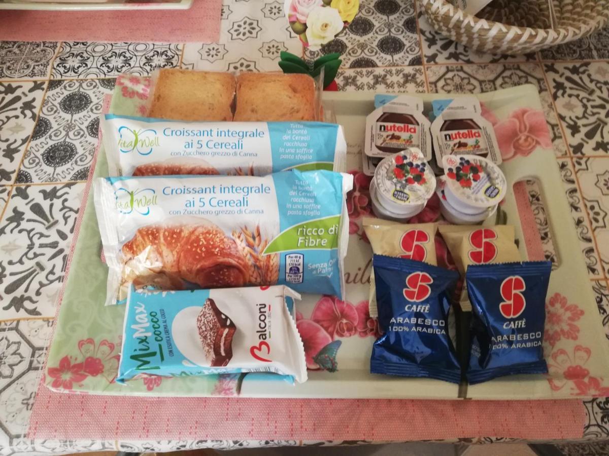 B&B Sotto Le Torri Albenga Kültér fotó